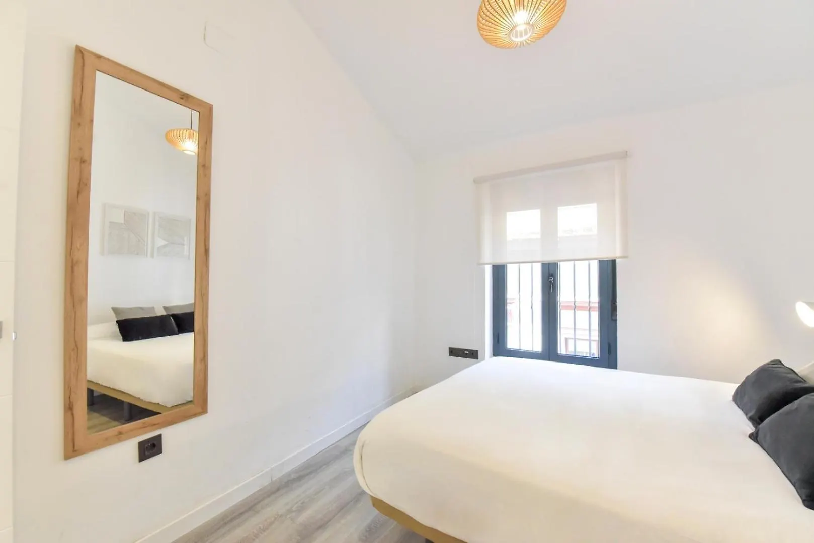 New! Penthouse With 2 Private Terraces Lägenhet Sevilla