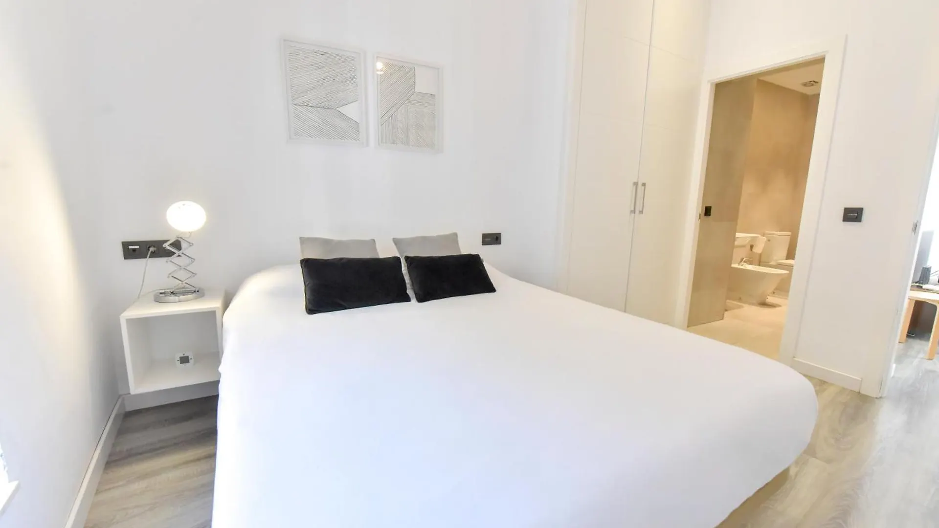 New! Penthouse With 2 Private Terraces Lägenhet Sevilla Spanien